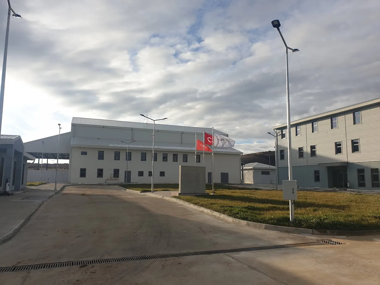 BEYLİKOVA YATAKHANE BİNASI CEPHE VE ÇATI KAPLAMA İŞLERİ