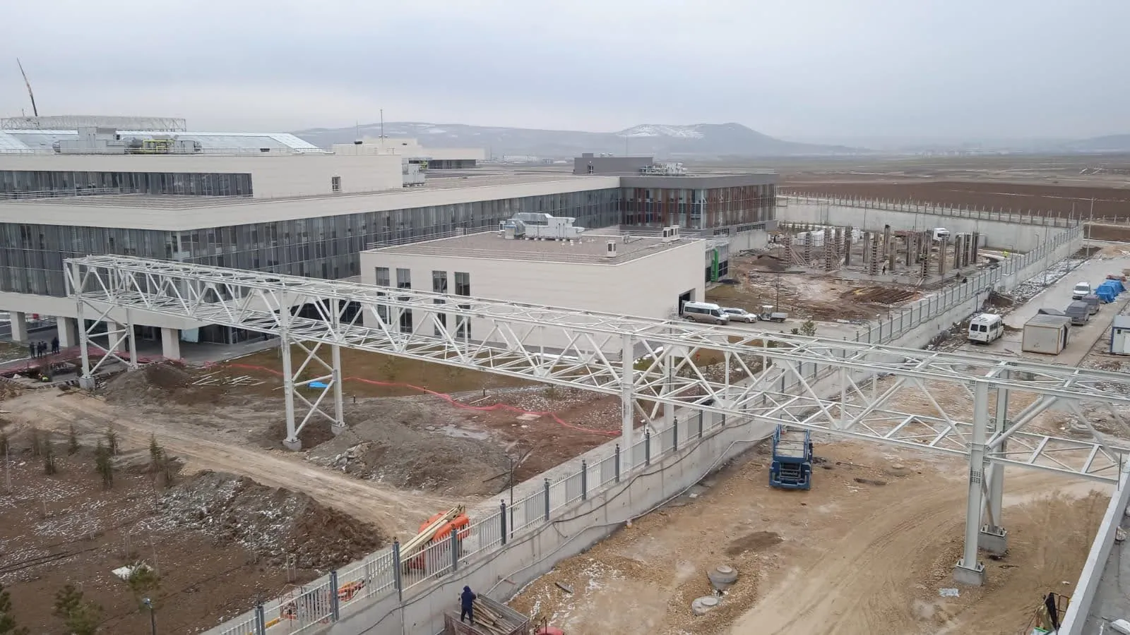 LİMAK - TAİ - ÇATI VE CEPHE KAPLAMA İŞLERİ