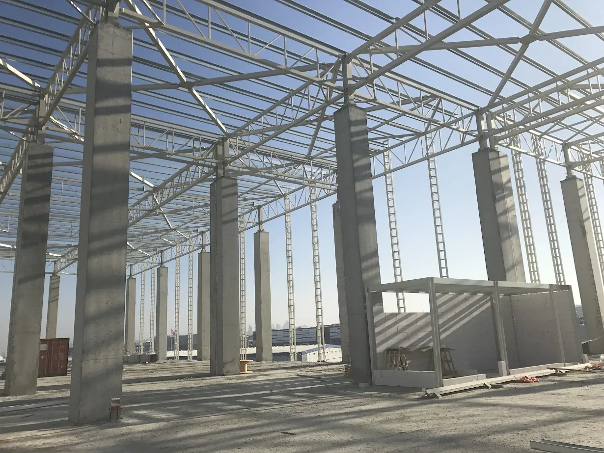 REYSAŞ - ESENYURT DEPO CEPHE ÇATI KAPLAMA İŞLERİ